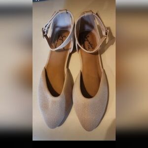 Stylish Cream Women's Shoes